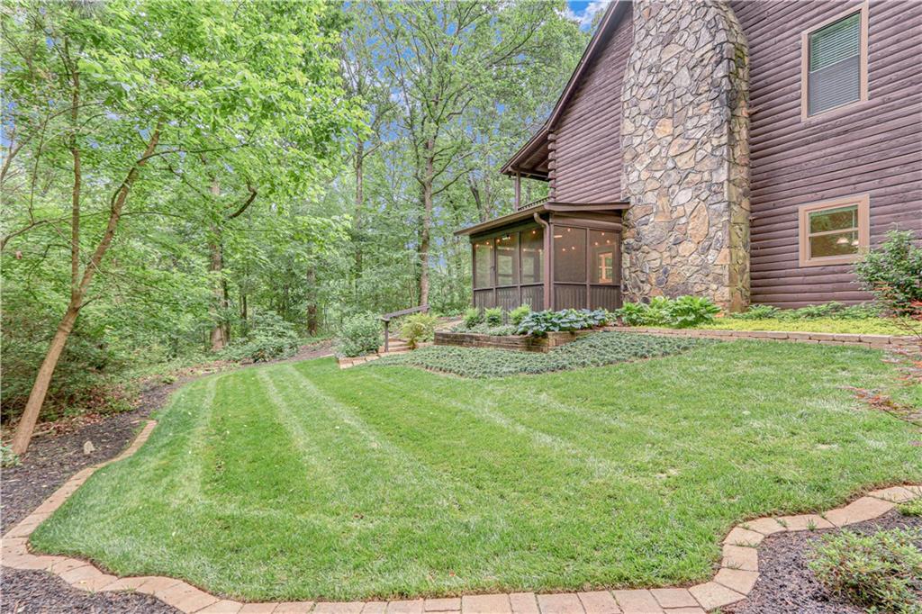 3585 Chattahoochee Road