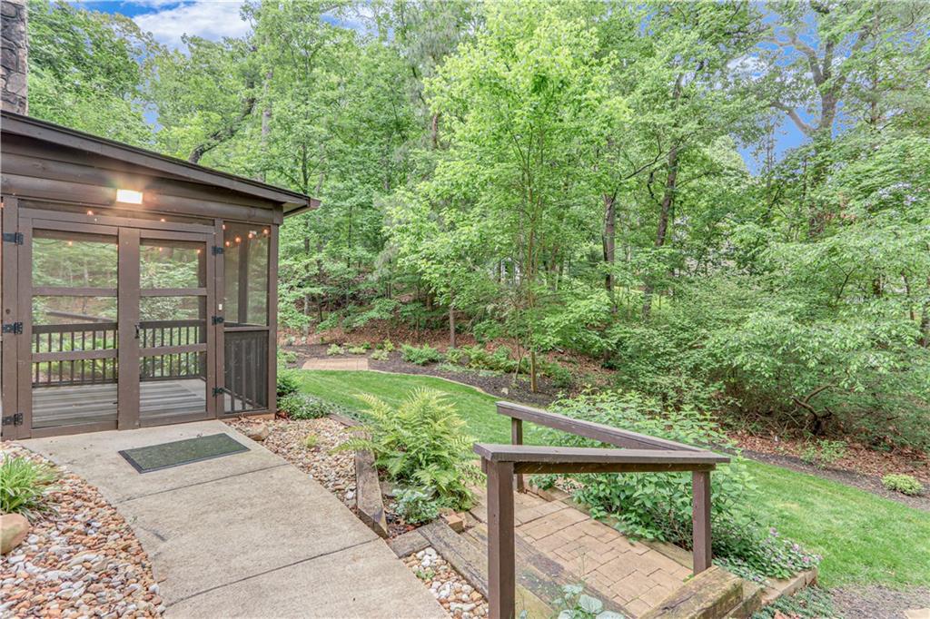 3585 Chattahoochee Road