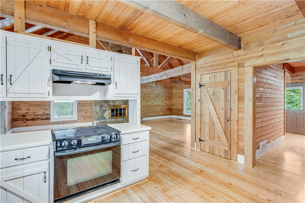 3585 Chattahoochee Road