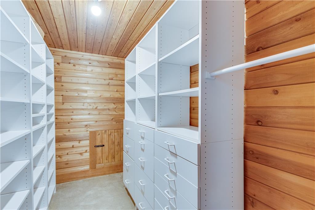 3585 Chattahoochee Road