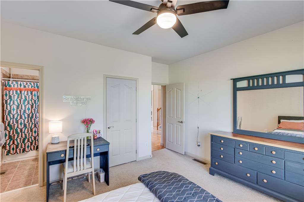 8910 Mossy Oak Drive