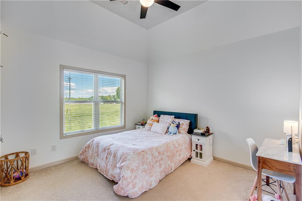 8910 Mossy Oak Drive