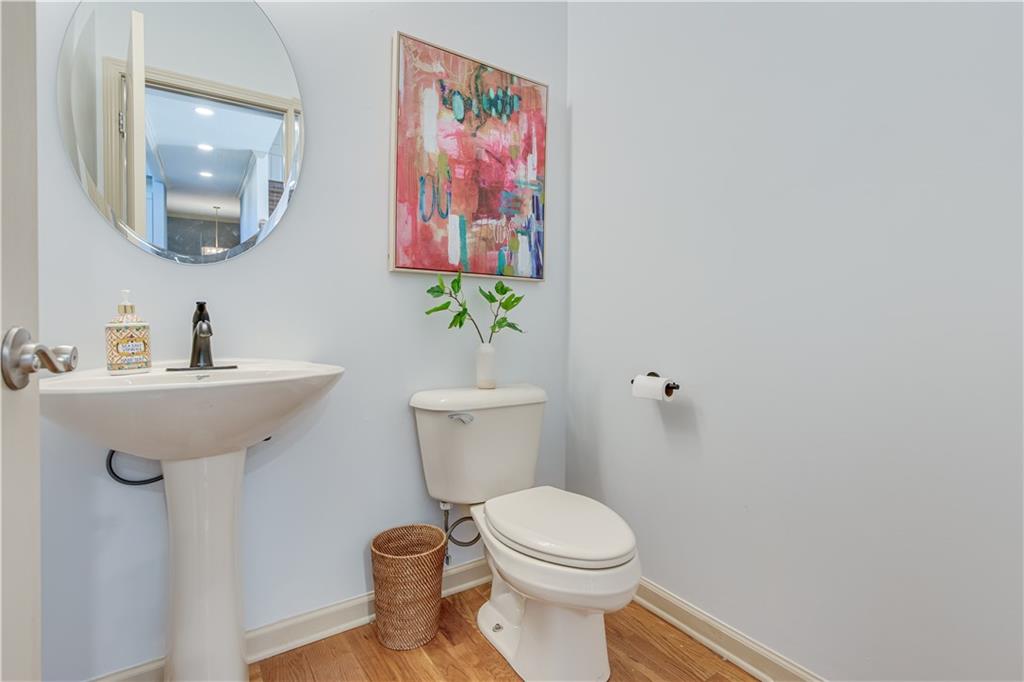 8910 Mossy Oak Drive