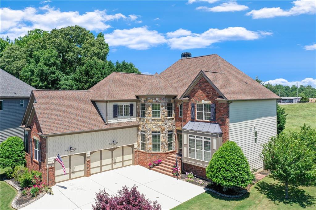 8910 Mossy Oak Drive