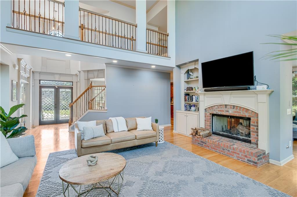 8910 Mossy Oak Drive