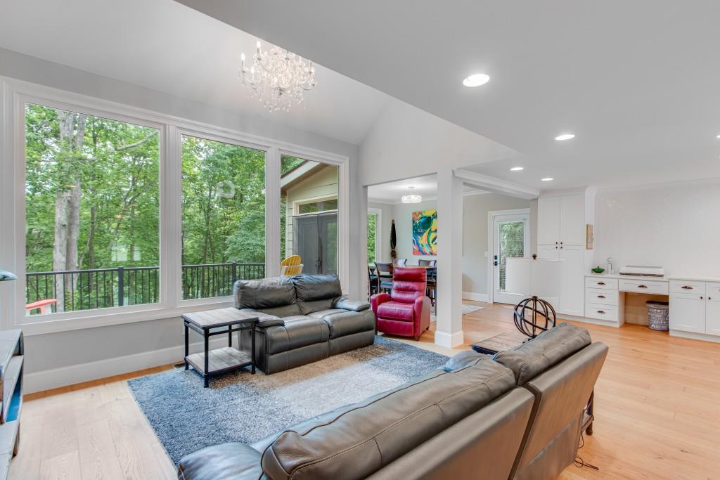 5445 Linger Longer Road