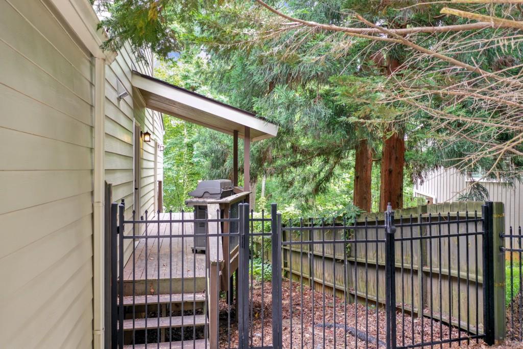 5445 Linger Longer Road