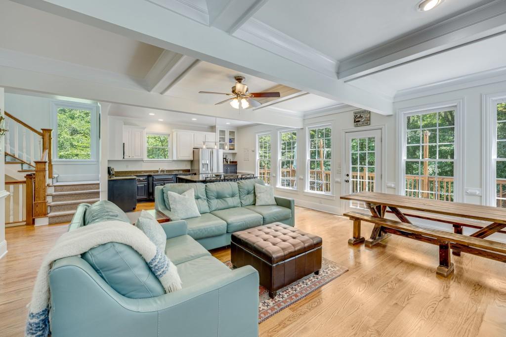 7105 Haw Creek Place