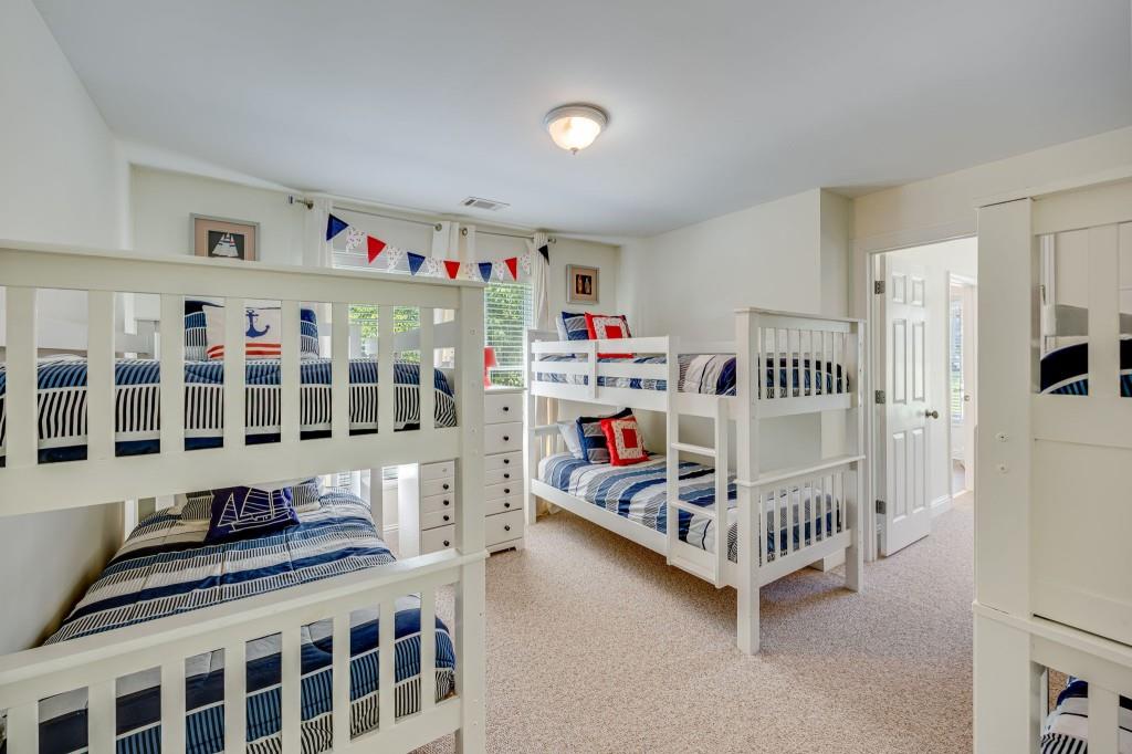 7105 Haw Creek Place