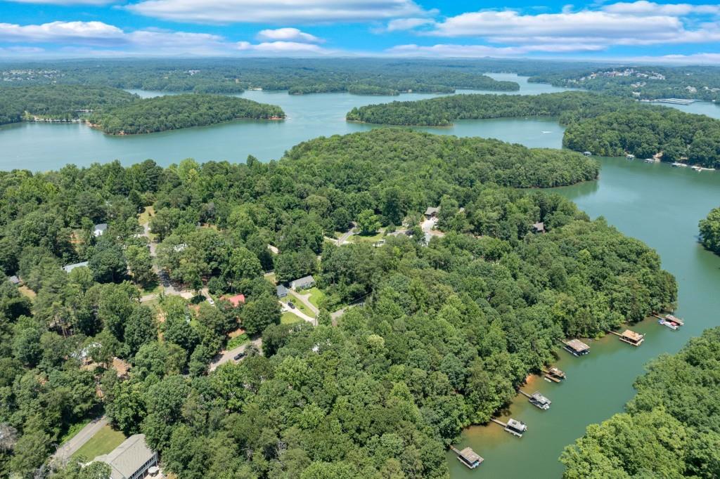 7105 Haw Creek Place