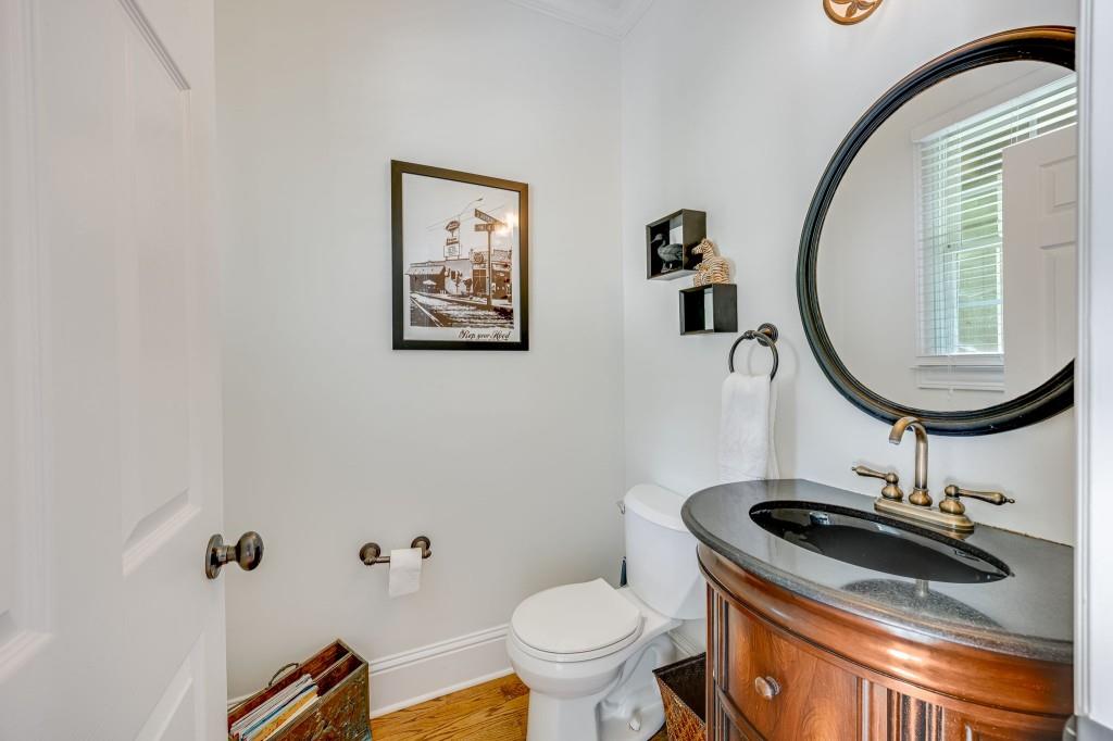 7105 Haw Creek Place