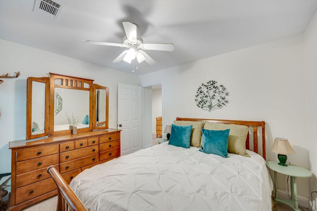 7105 Haw Creek Place