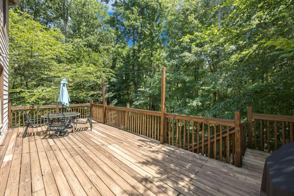 7105 Haw Creek Place