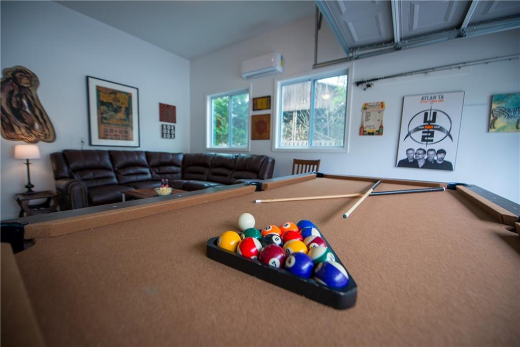 7105 Haw Creek Place