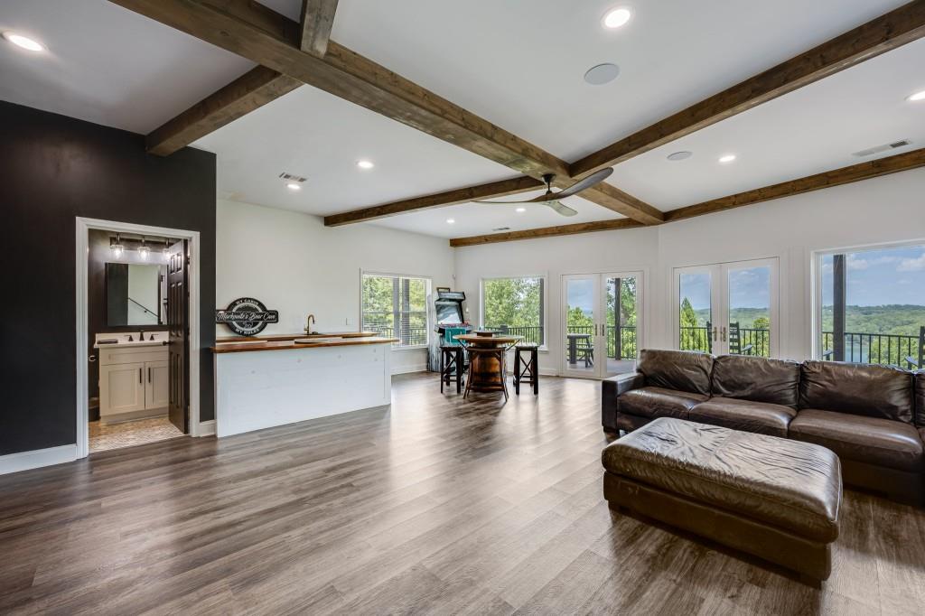 385 Pirkle Leake Road