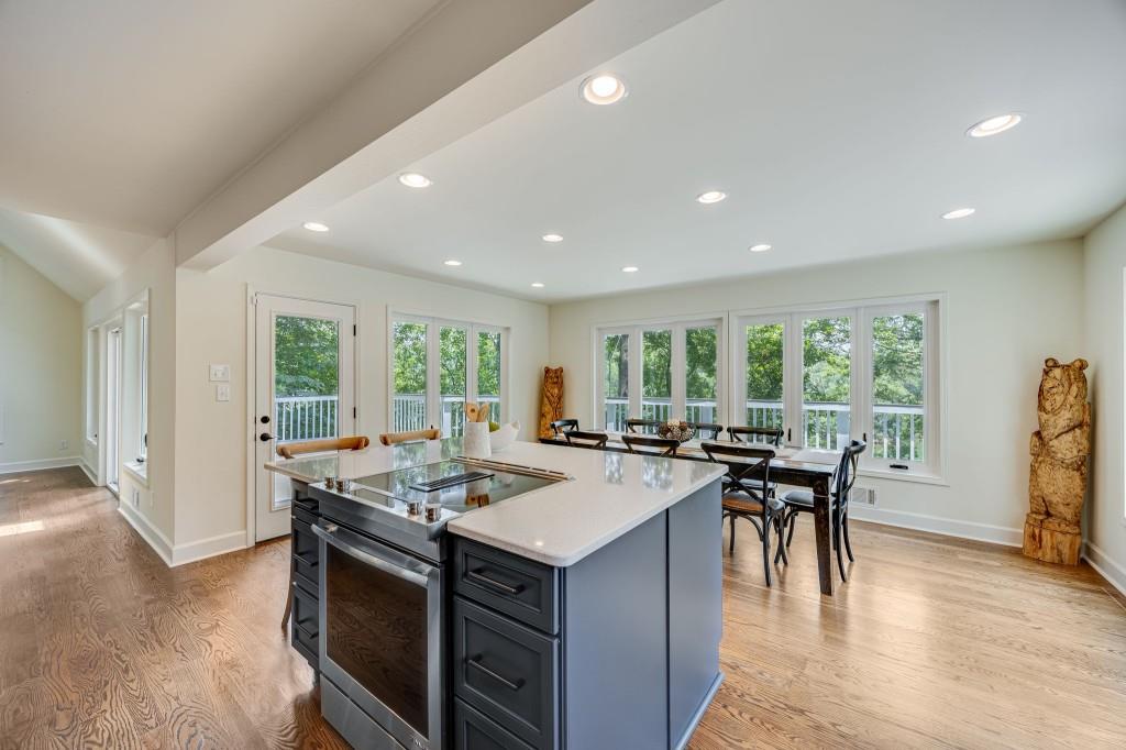 537 Chestatee View Drive