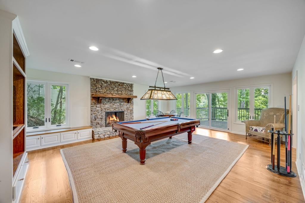 537 Chestatee View Drive