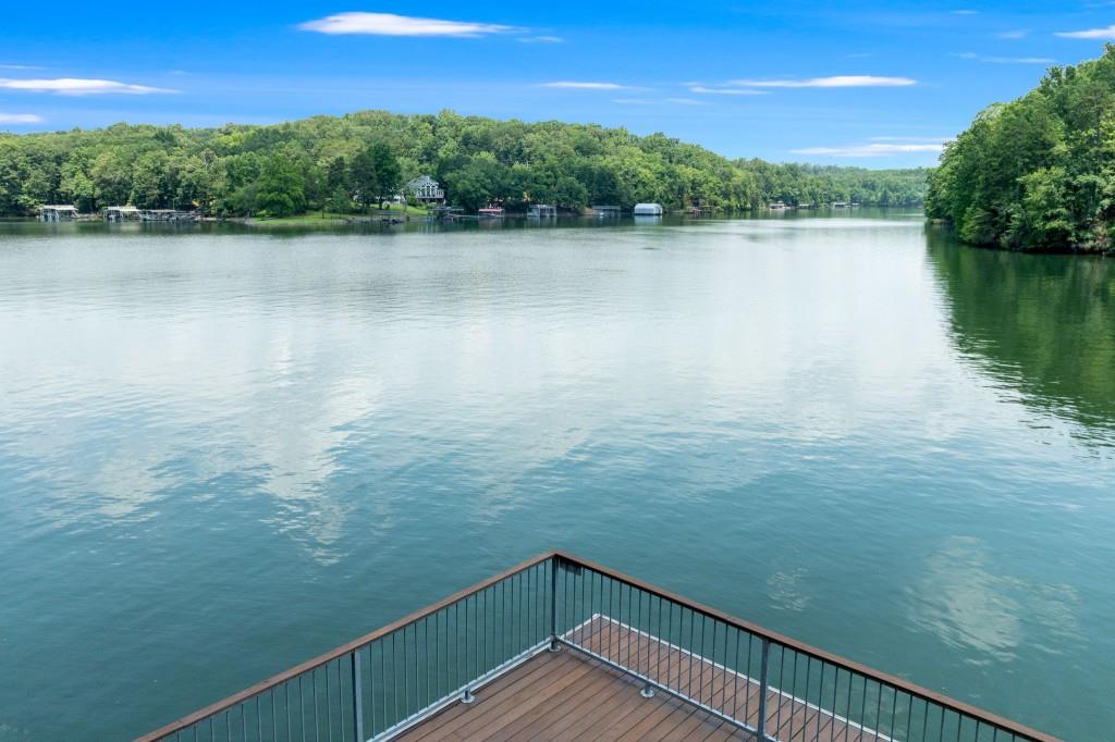 537 Chestatee View Drive