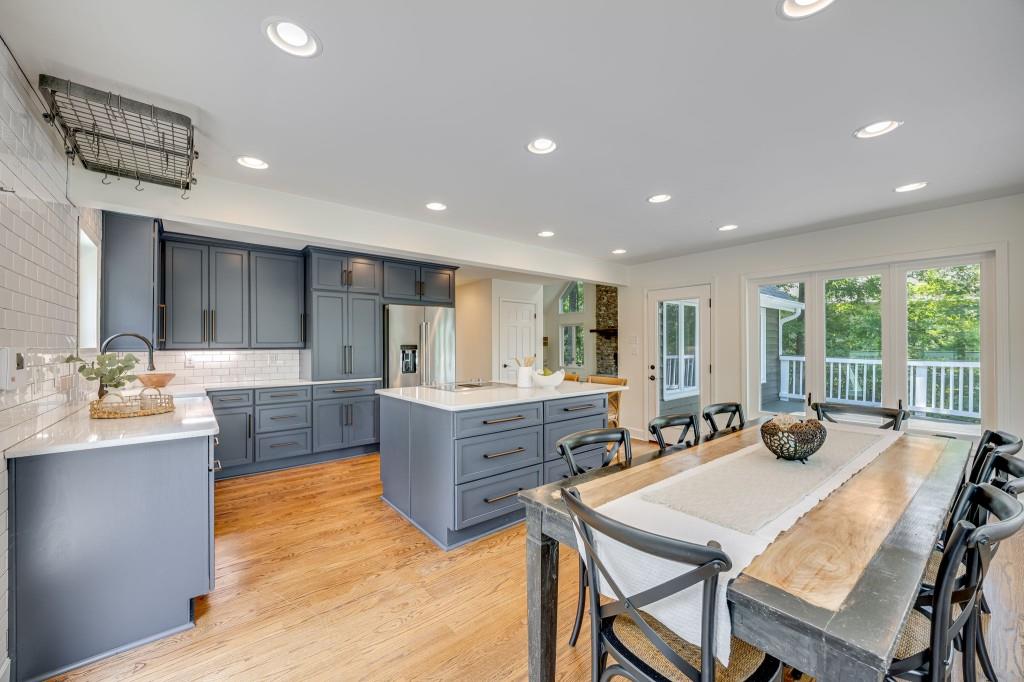 537 Chestatee View Drive