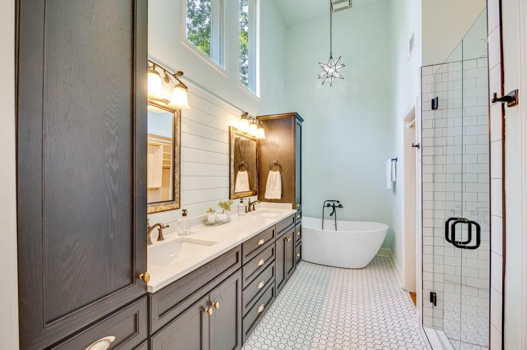 537 Chestatee View Drive