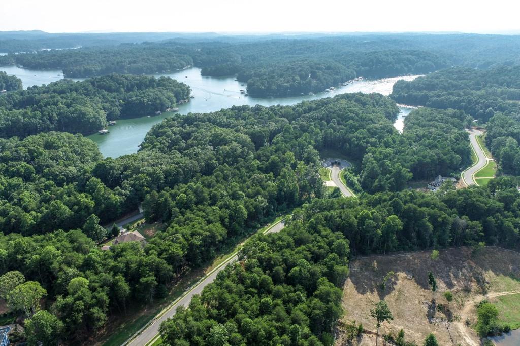 6031 Bluewater Boulevard