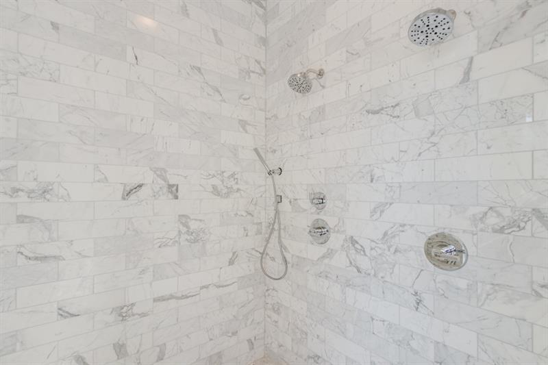 6226 Random Winds Bluff