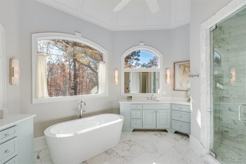 6226 Random Winds Bluff