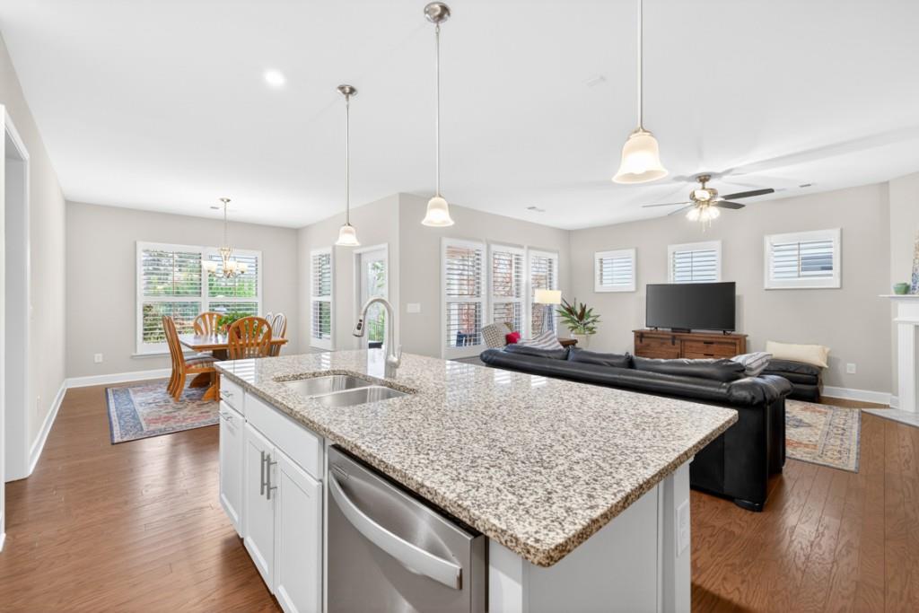 5736 Cypress Bluff Lane