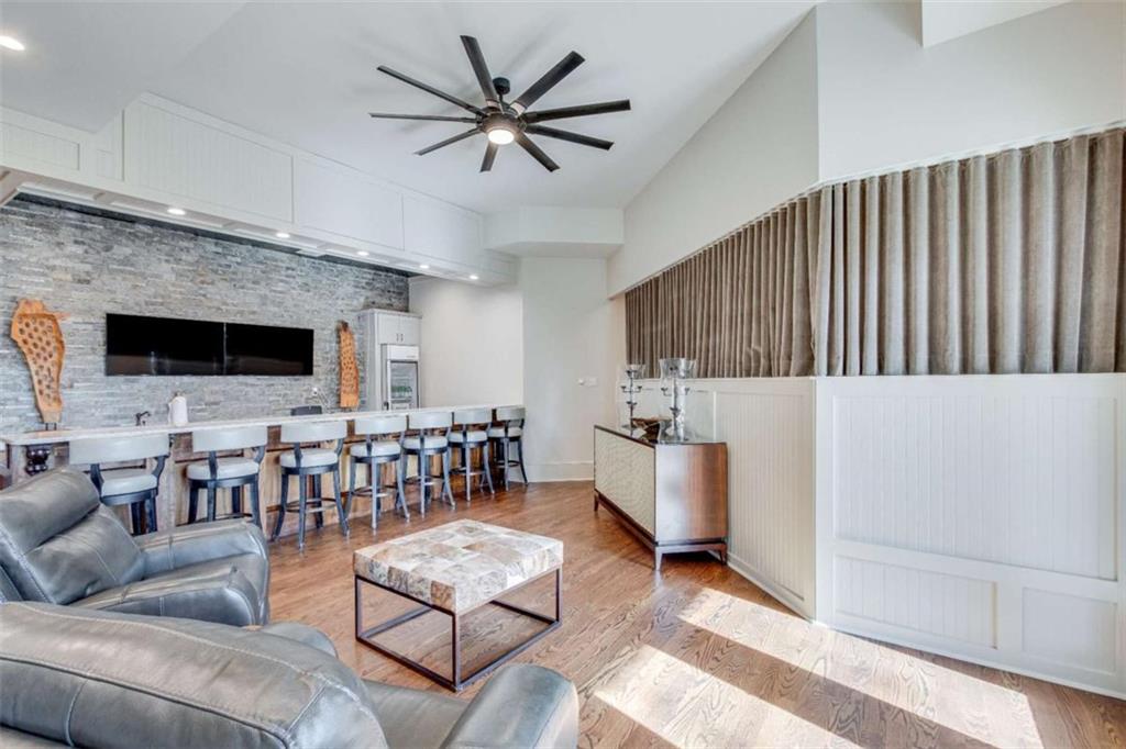 6226 Random Winds Bluff