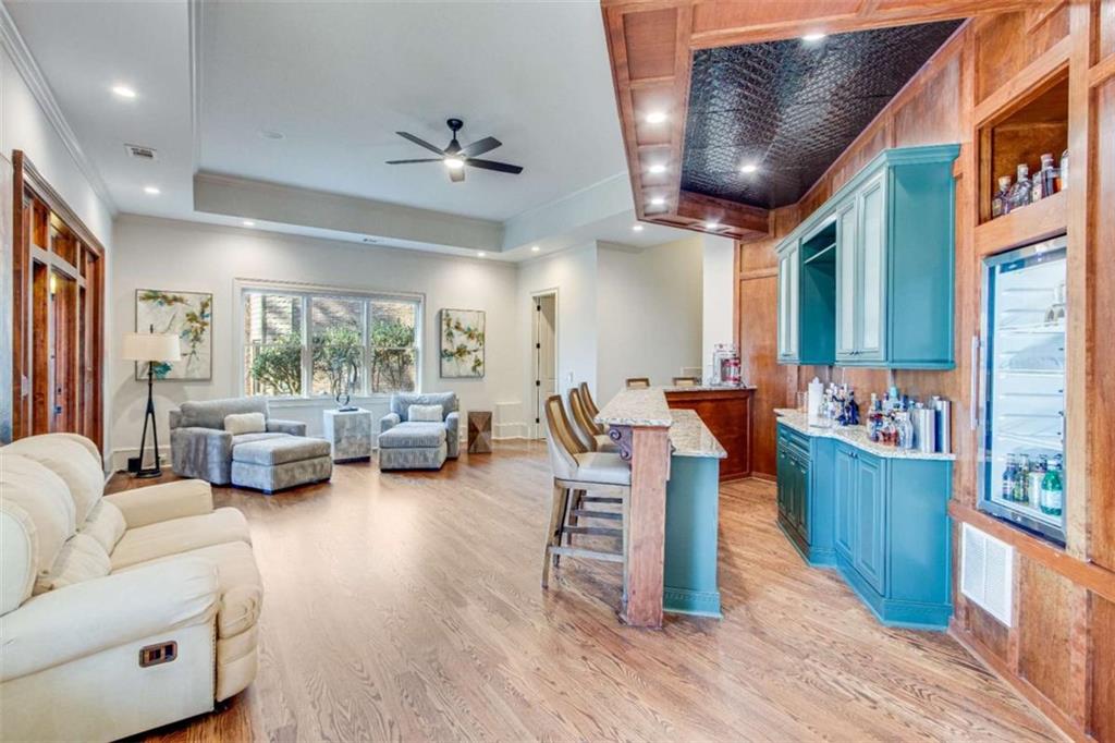 6226 Random Winds Bluff