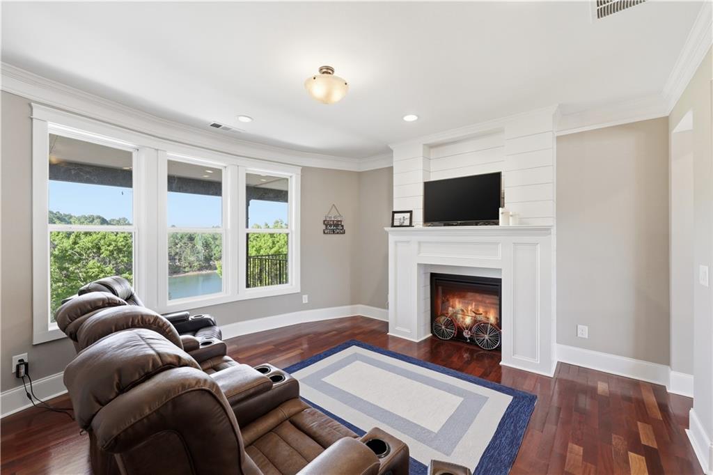 1969 River View Drive