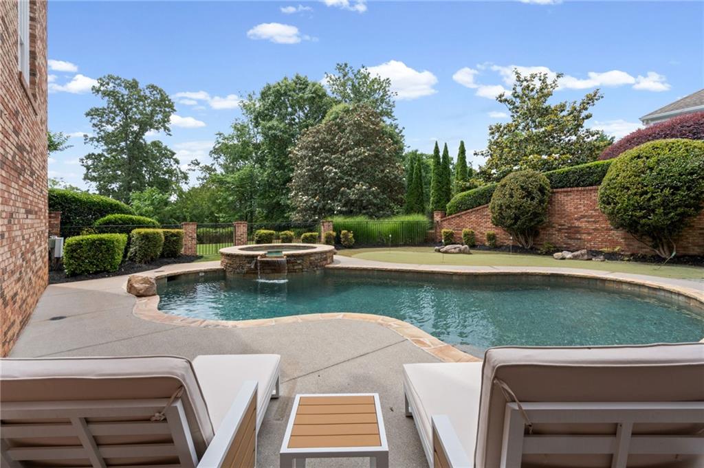 3621 Lake Ridge Court