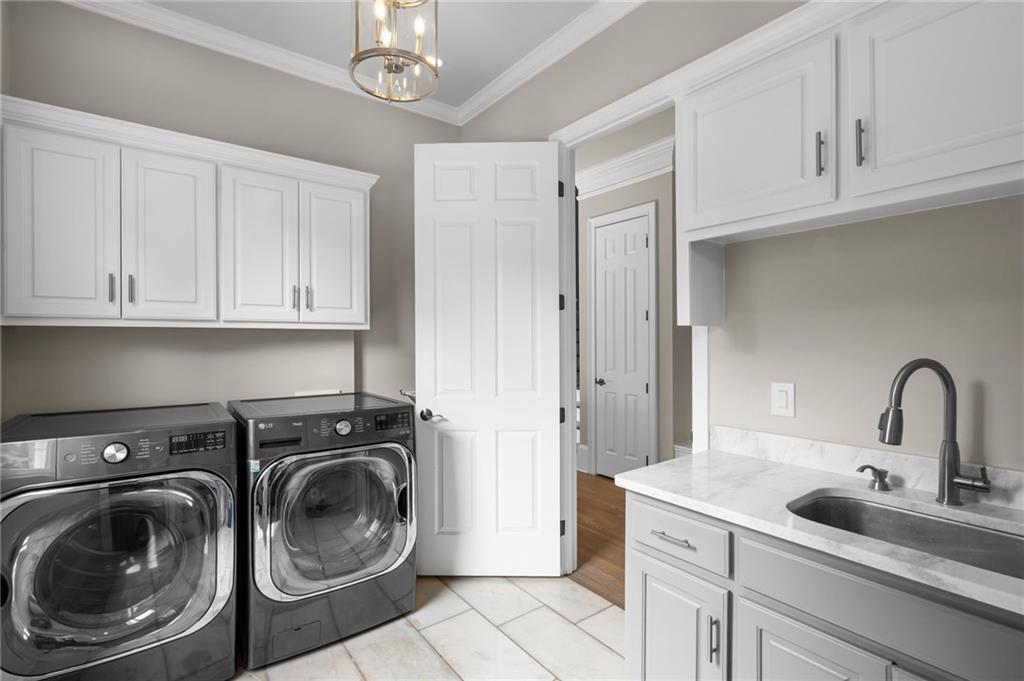 3621 Lake Ridge Court