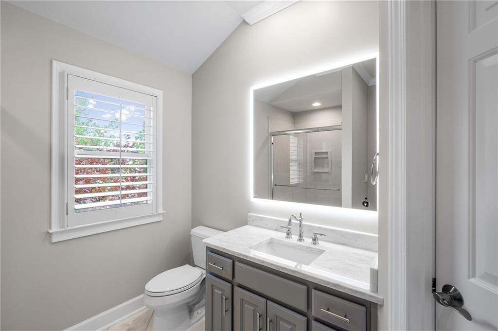 3621 Lake Ridge Court