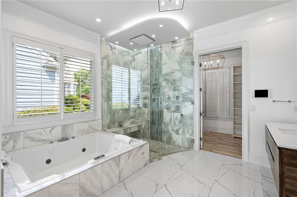 3621 Lake Ridge Court