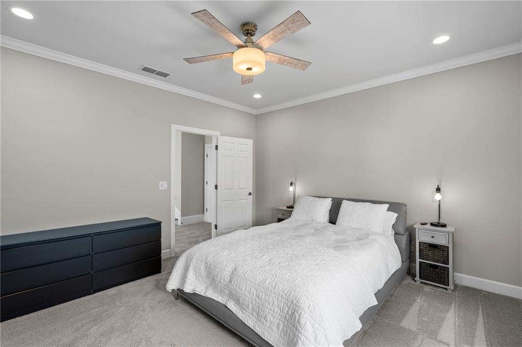 3621 Lake Ridge Court