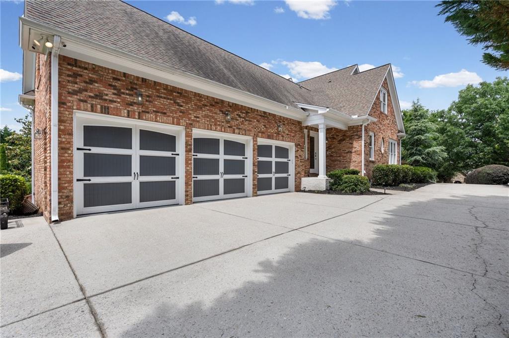 3621 Lake Ridge Court