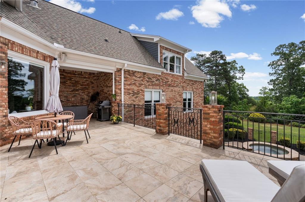 3621 Lake Ridge Court