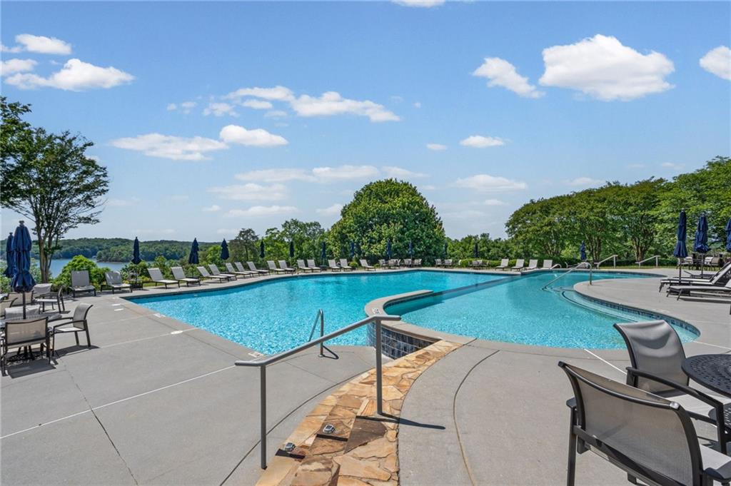 3621 Lake Ridge Court