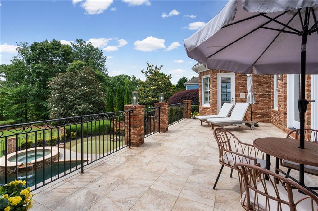 3621 Lake Ridge Court