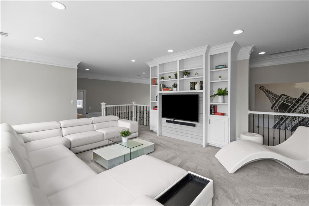 3621 Lake Ridge Court