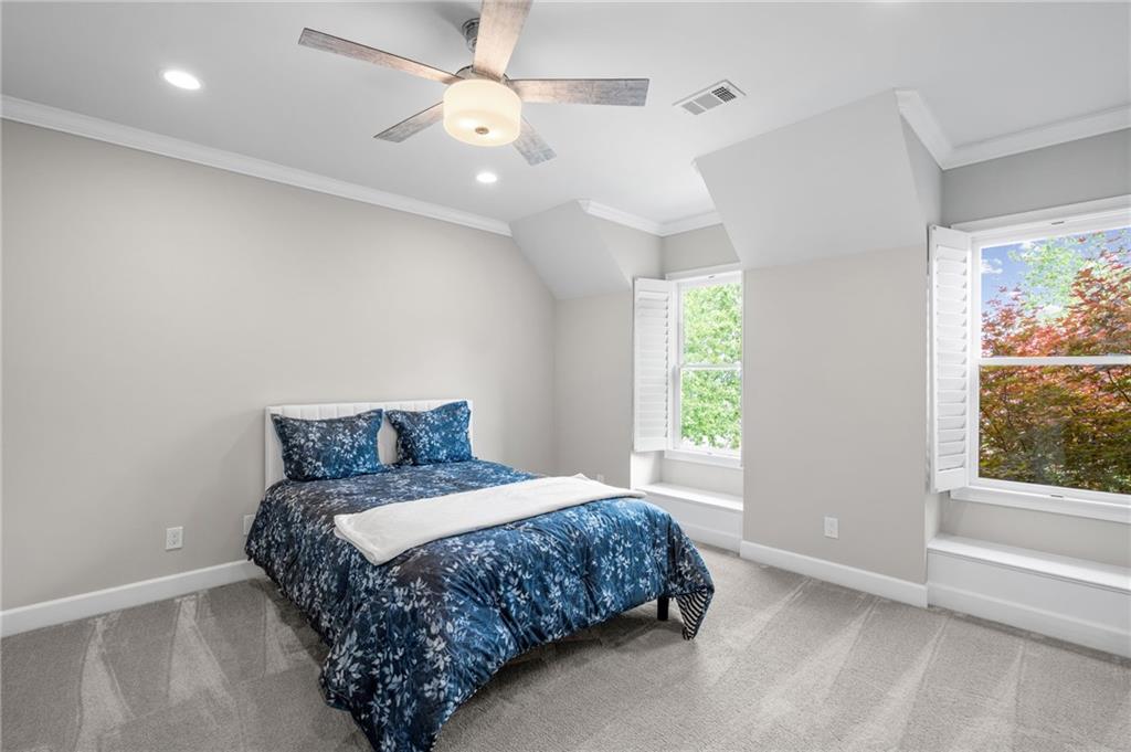 3621 Lake Ridge Court