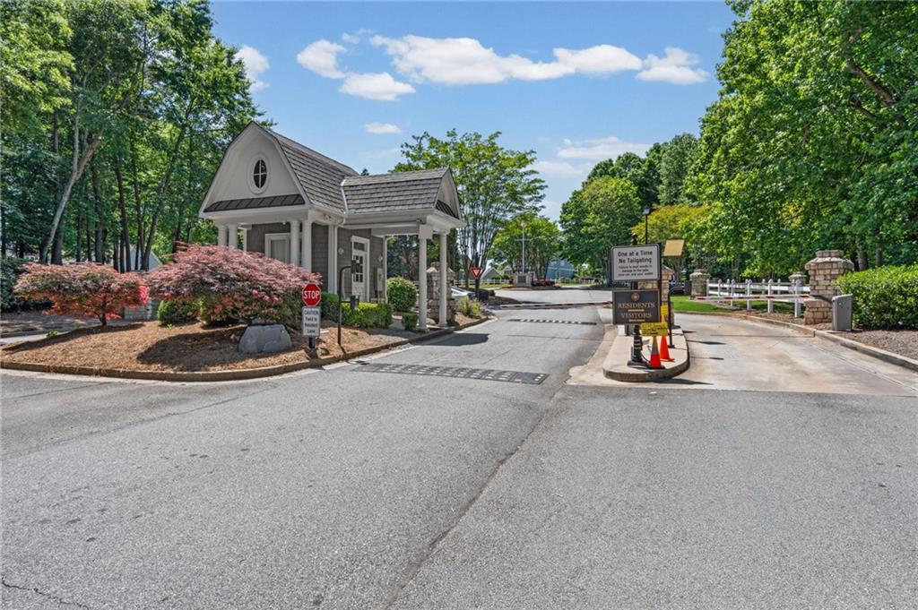 3621 Lake Ridge Court