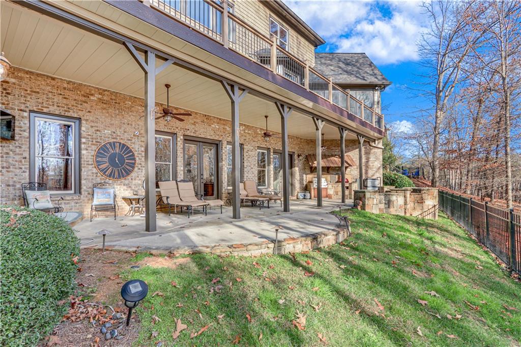 6226 Random Winds Bluff