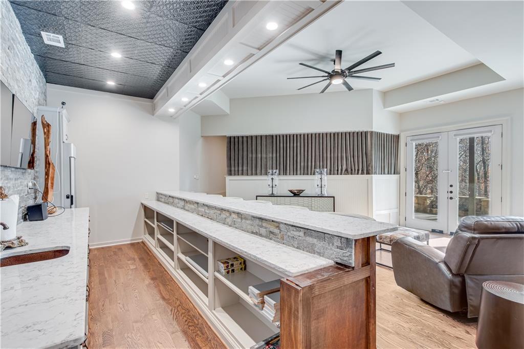 6226 Random Winds Bluff