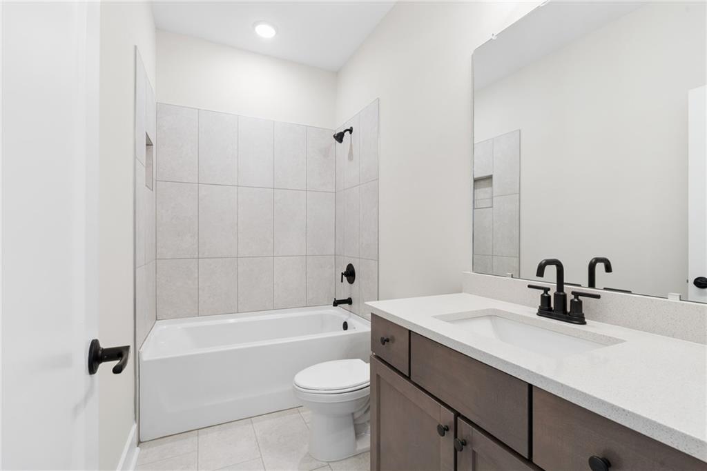 7385 Magnolia Crest Lane