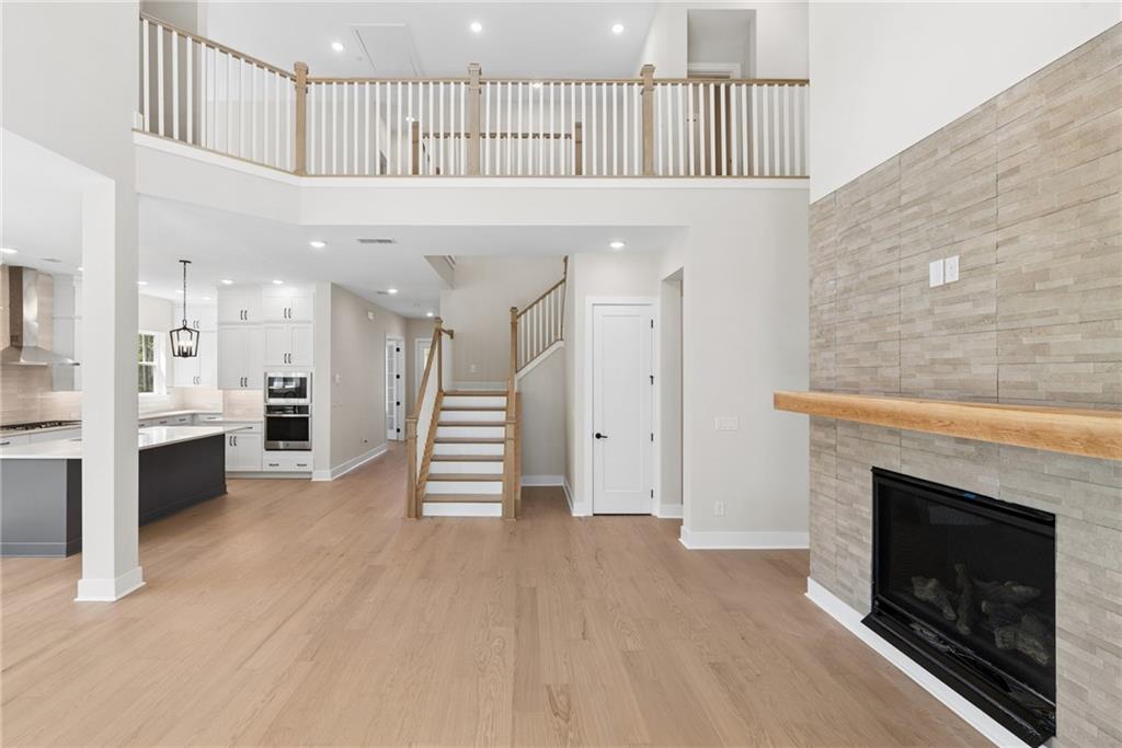 7385 Magnolia Crest Lane