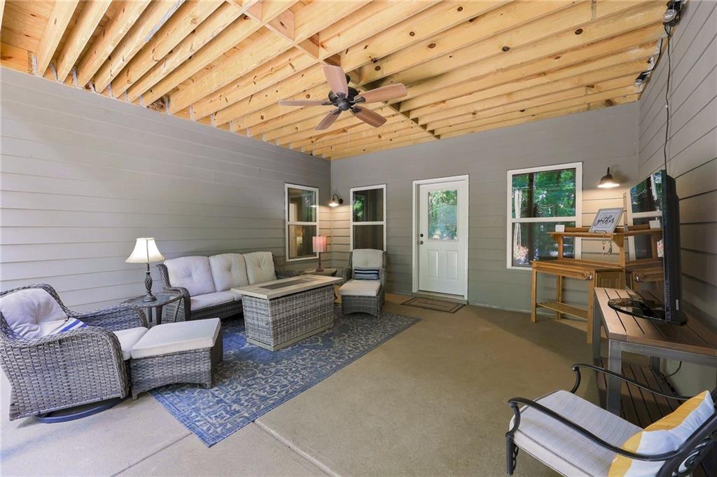 5686 Old Wilkie Road