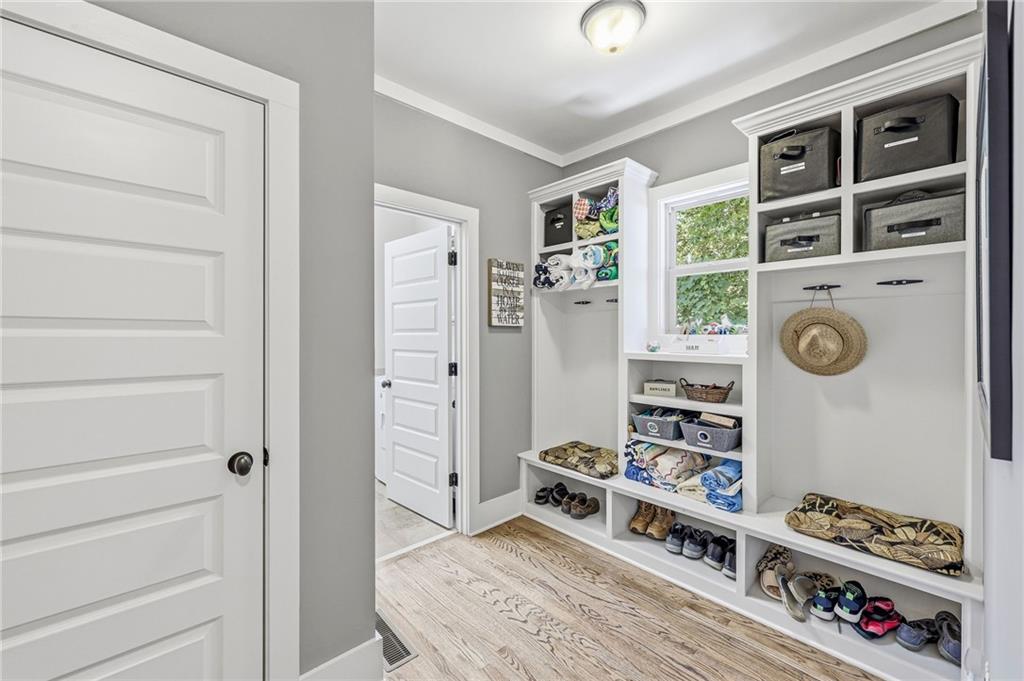 5686 Old Wilkie Road