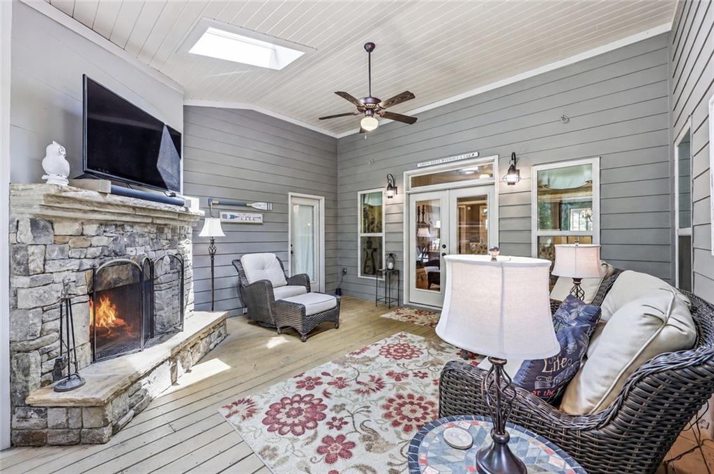 5686 Old Wilkie Road